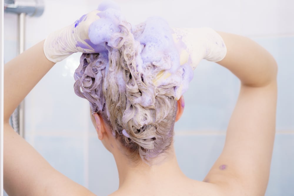 shampoing violet et bleu